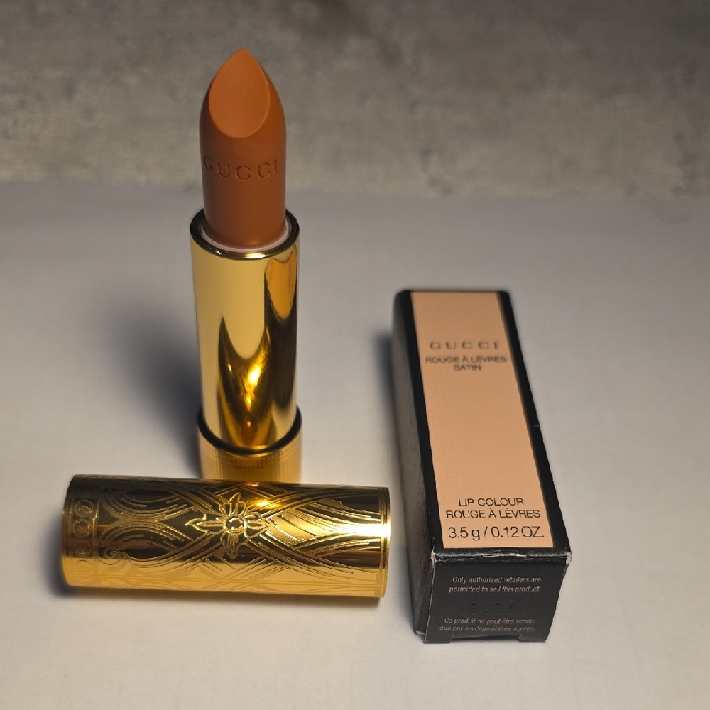 Gucci Satin Lipstick - Rich Tan